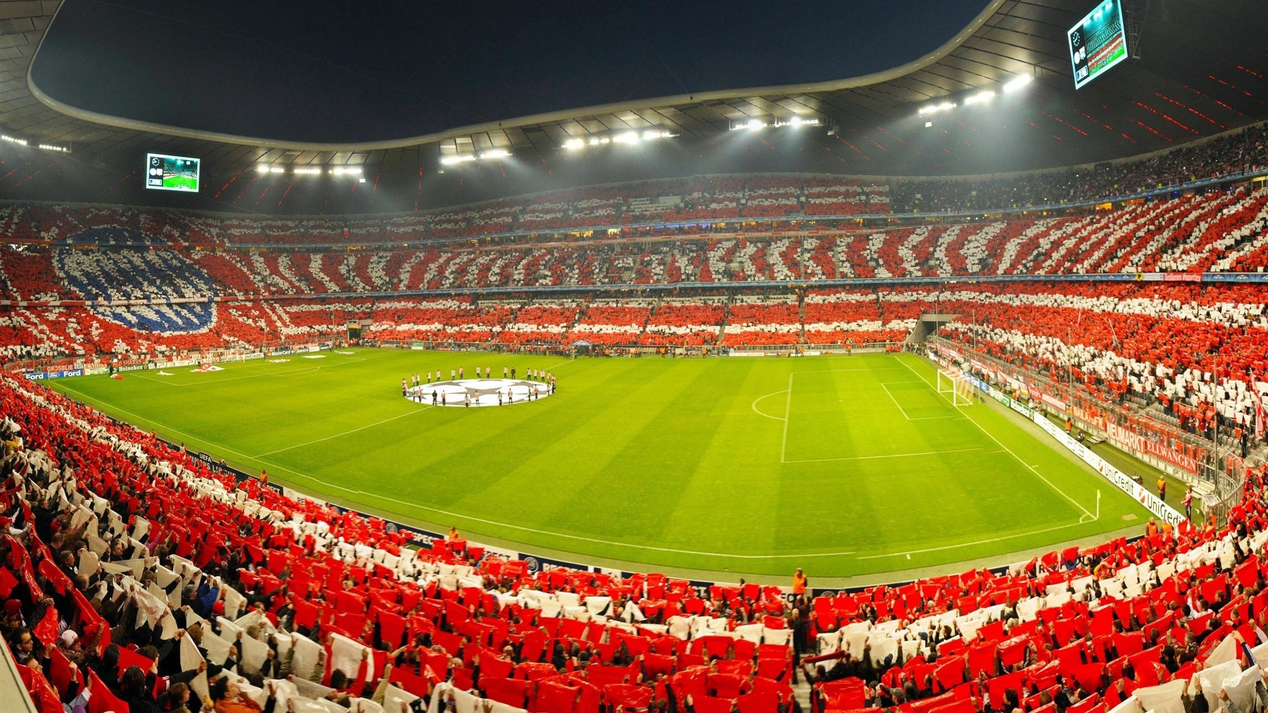 “英超末轮决战：谁能笑到最后？悬念丛生”，2021英超首轮